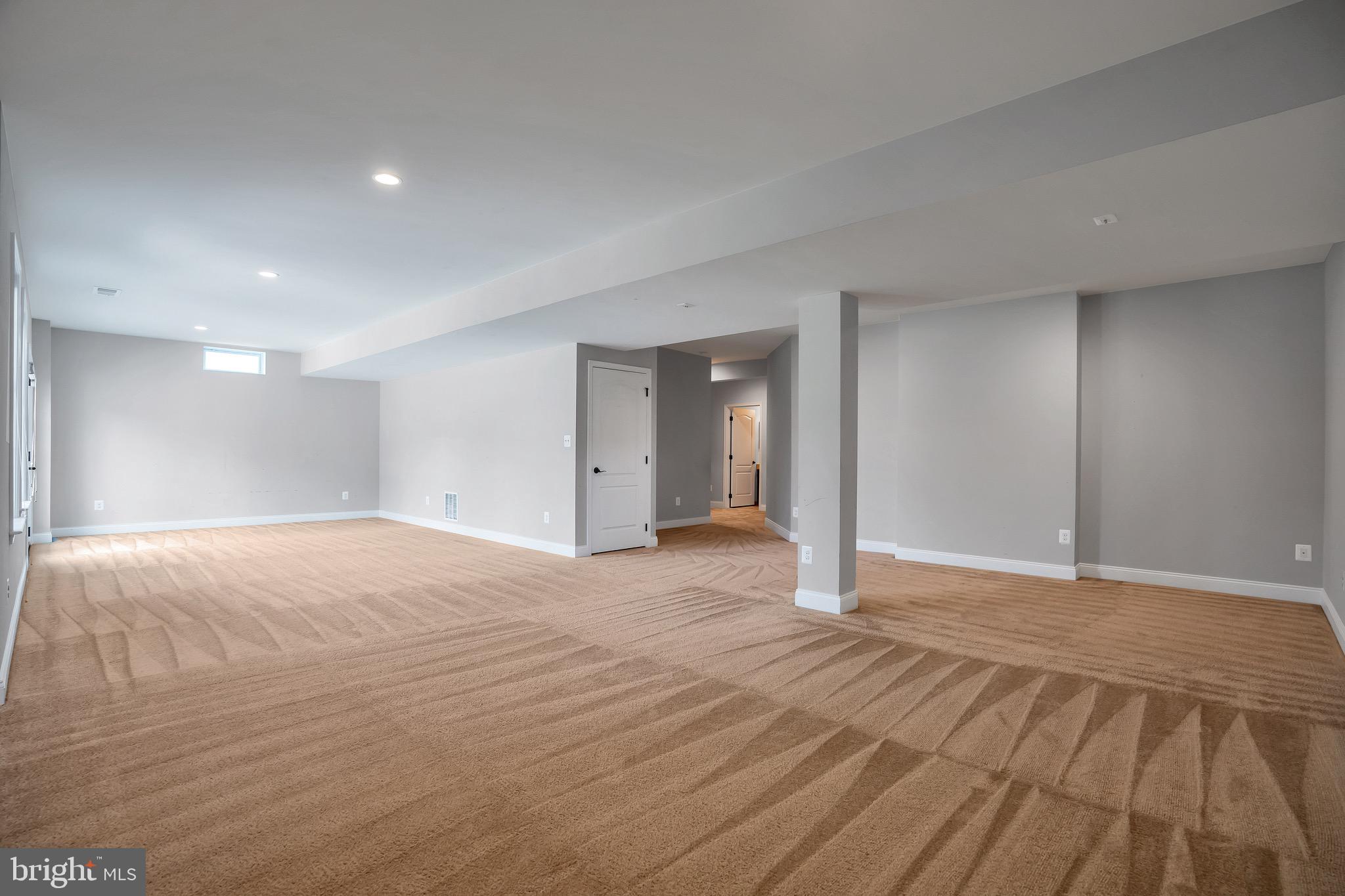 DOMINION VALLEY COUNTRY CLUB - Residential