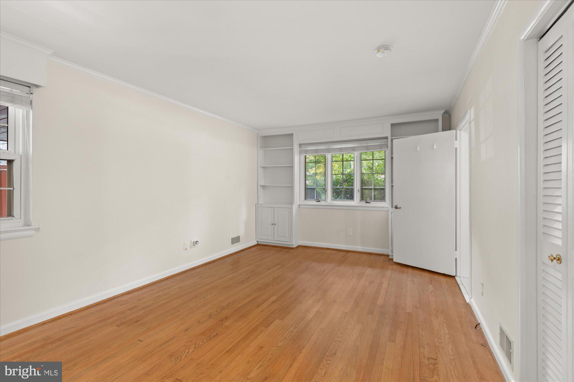 SOMERSET HEIGHTS - Residential Lease