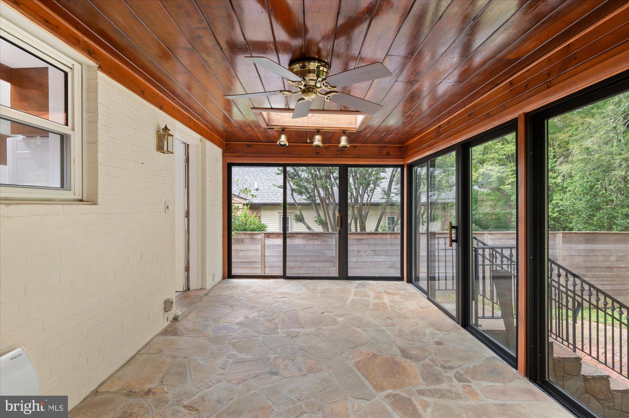 SOMERSET HEIGHTS - Residential Lease