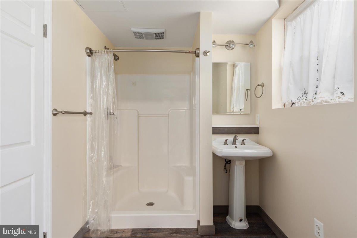 SOUTH HILL ESTATES - Residential