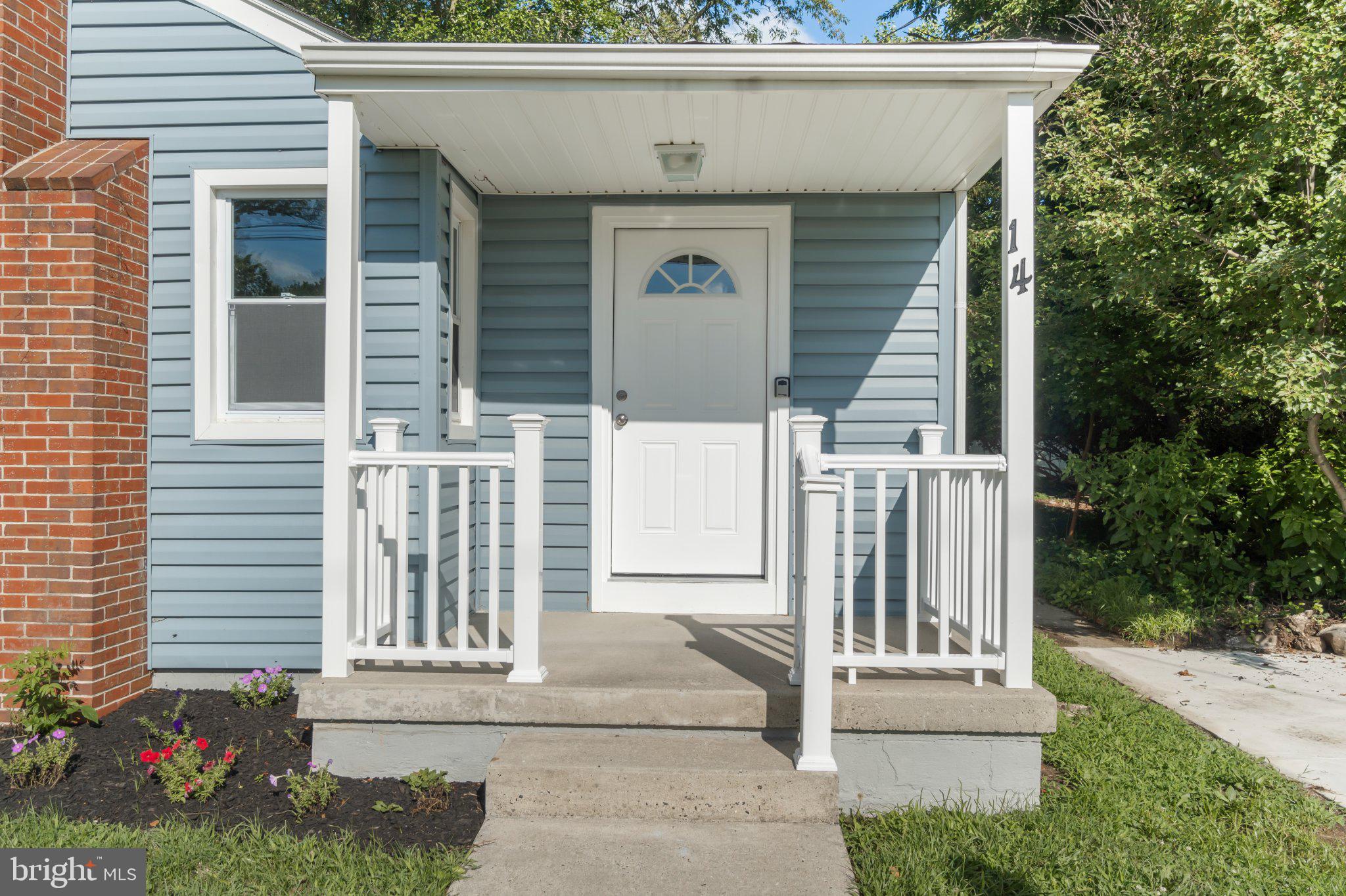 14 BONG TERRACE