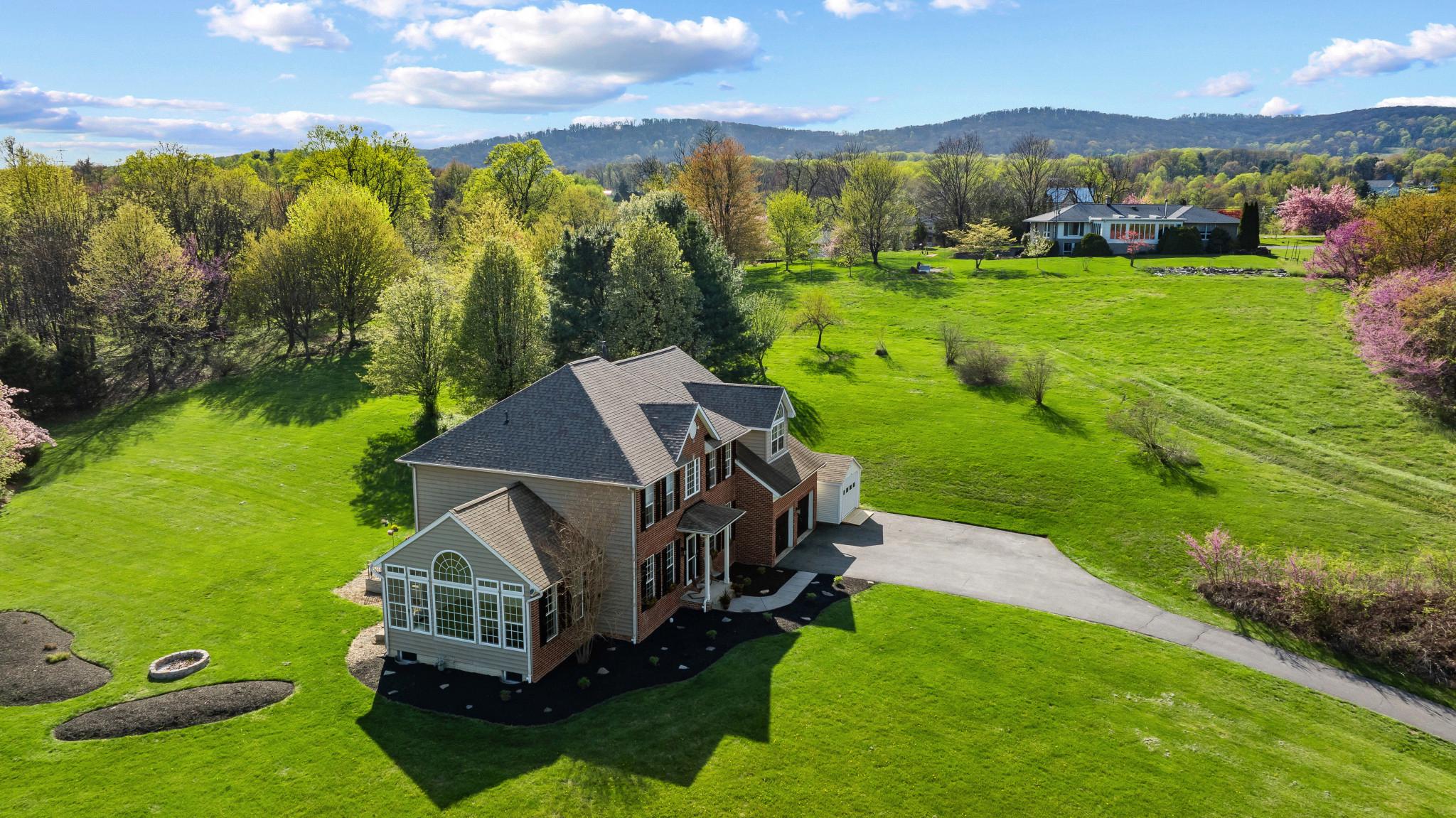 WHITTIER POND - Residential
