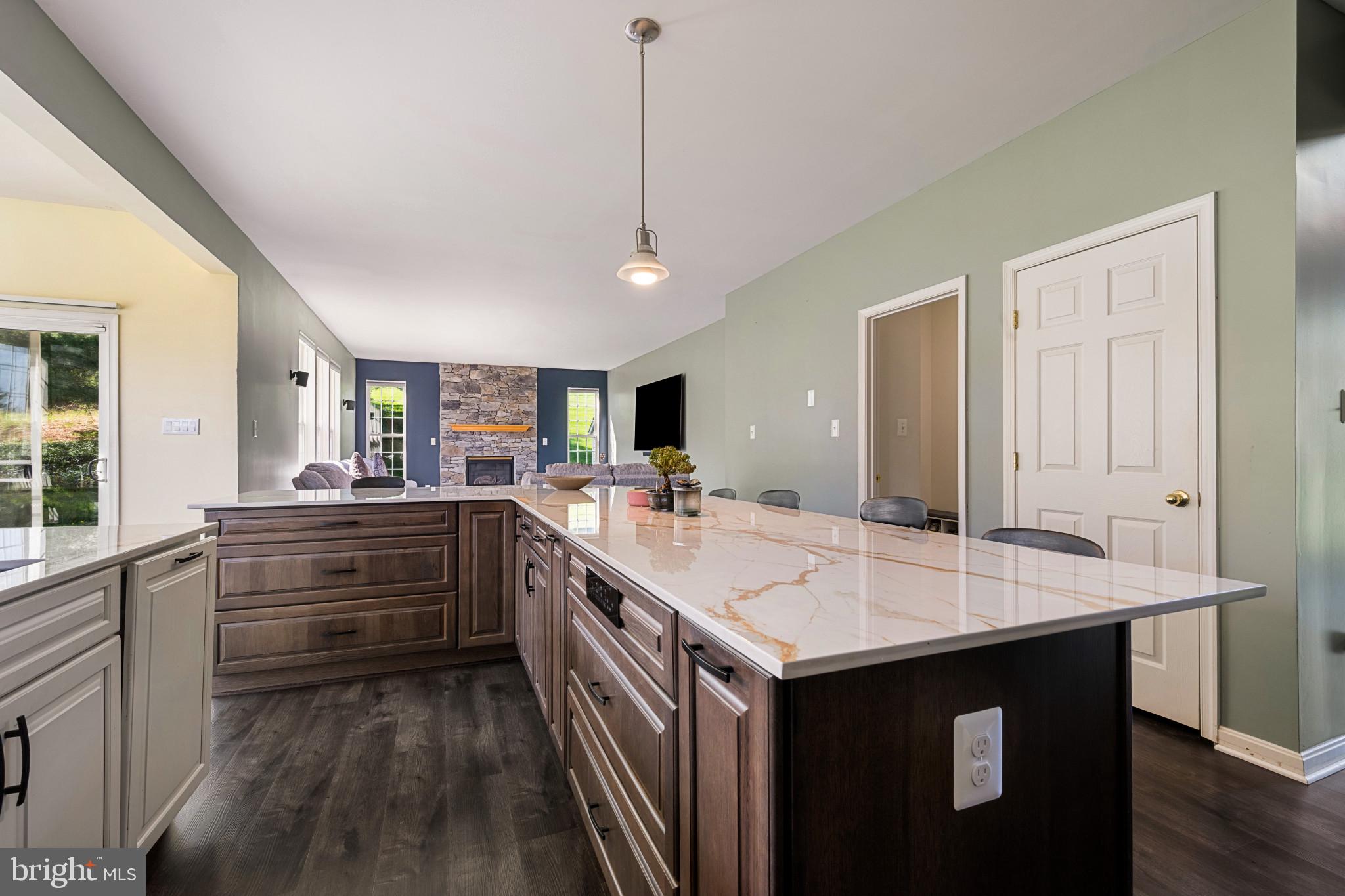 WHITTIER POND - Residential