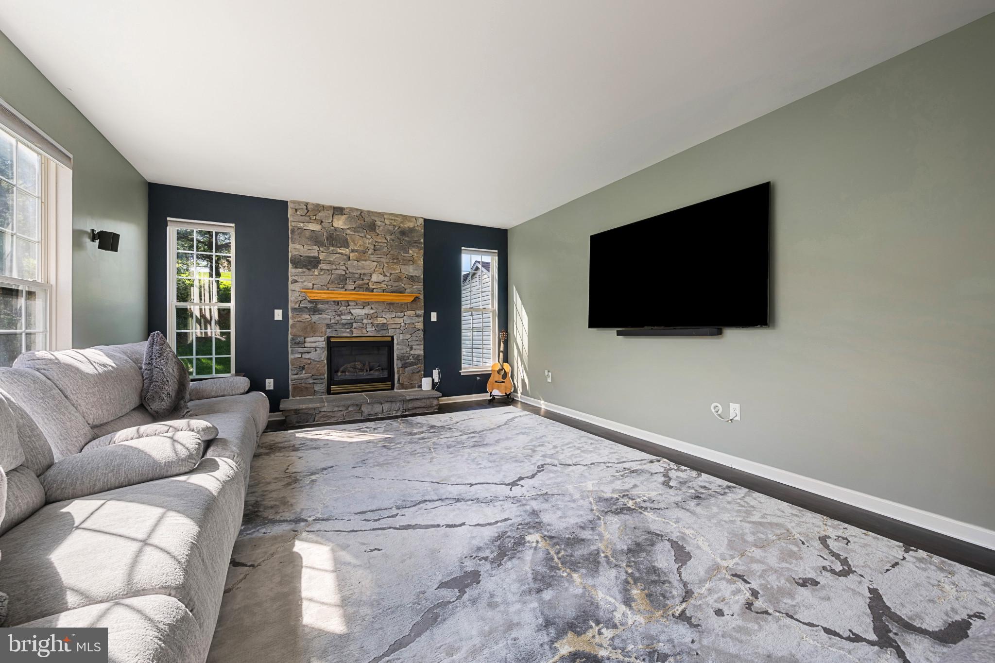 WHITTIER POND - Residential