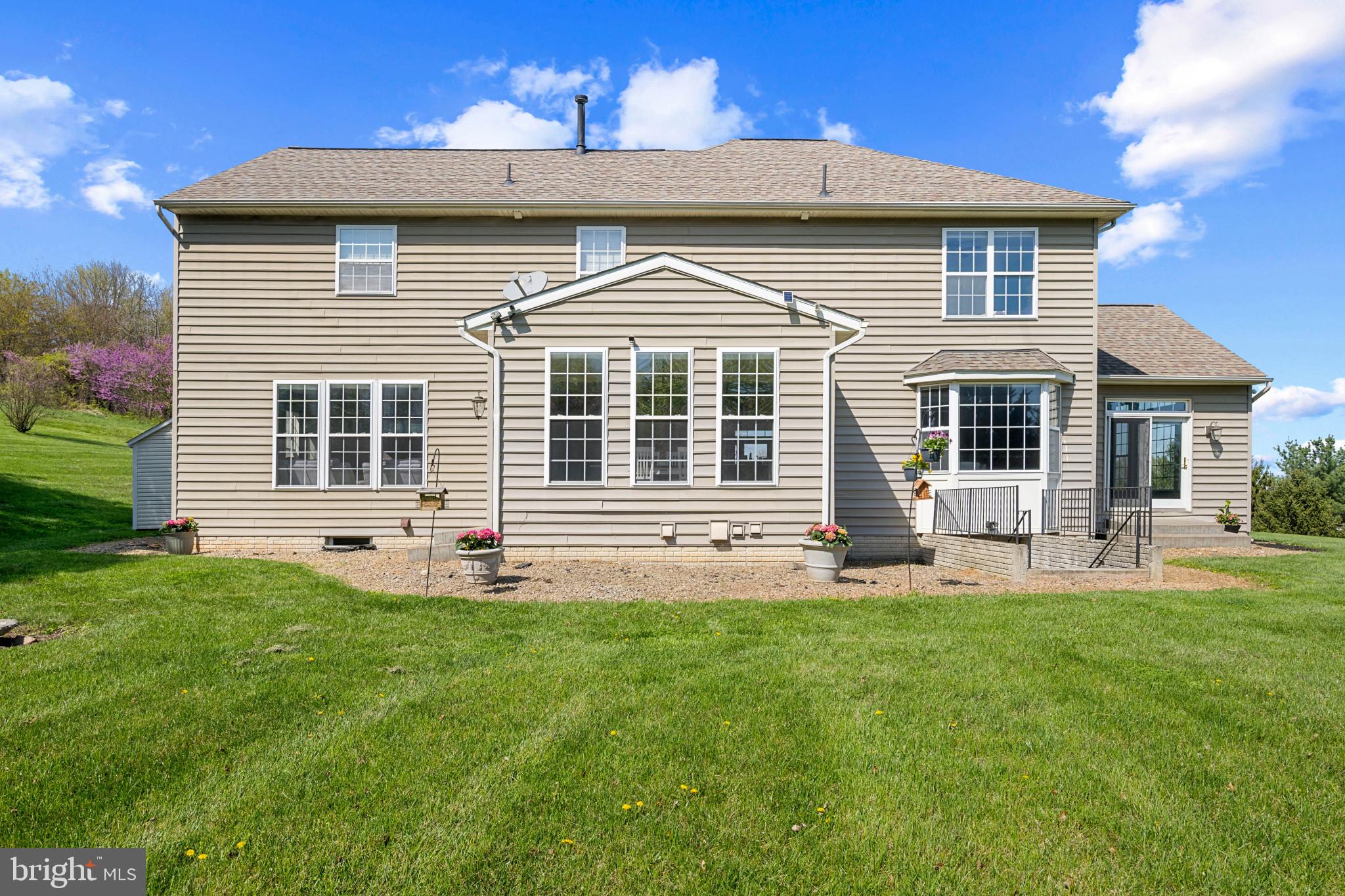 WHITTIER POND - Residential