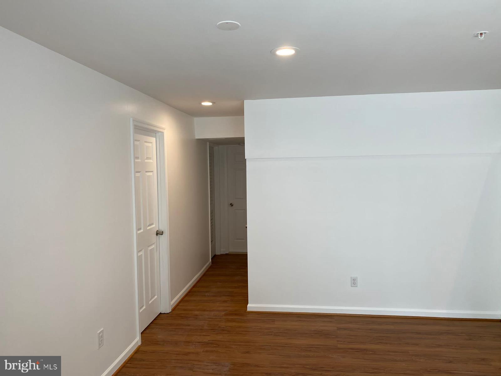 EAGLES POINTE - Residential Lease