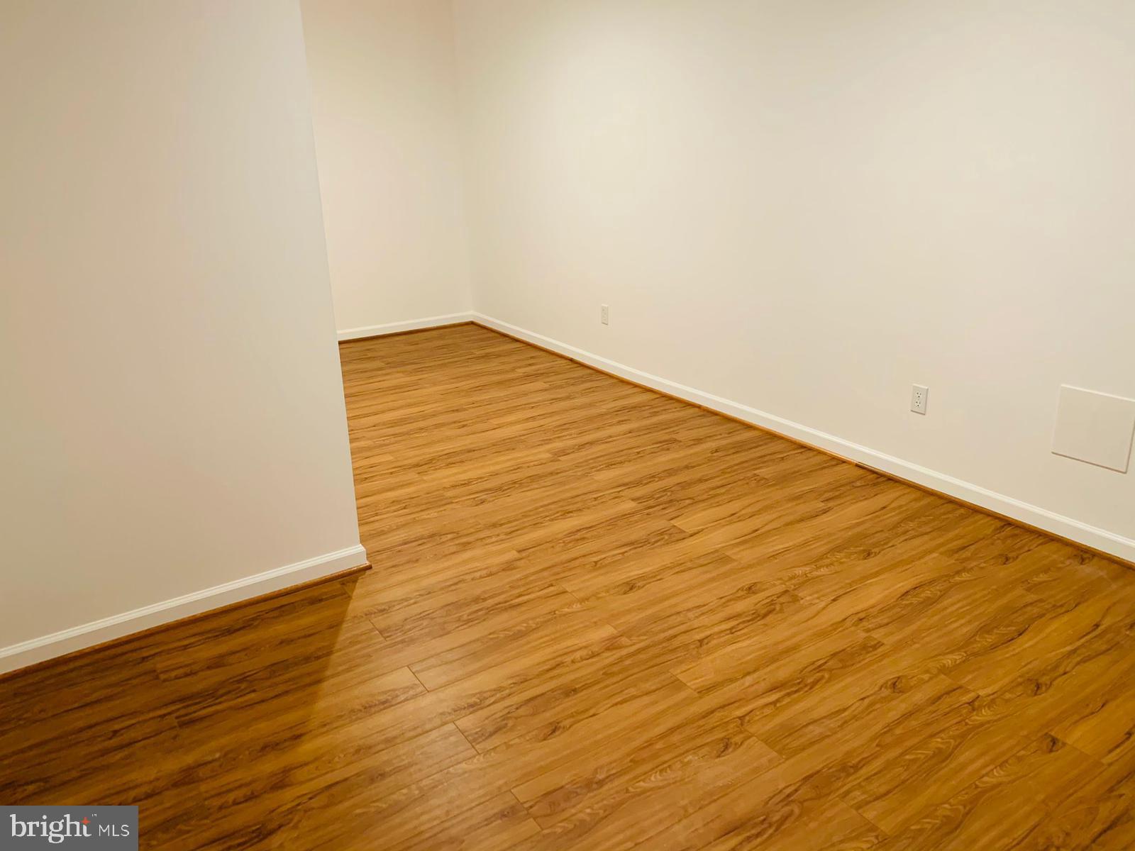 EAGLES POINTE - Residential Lease