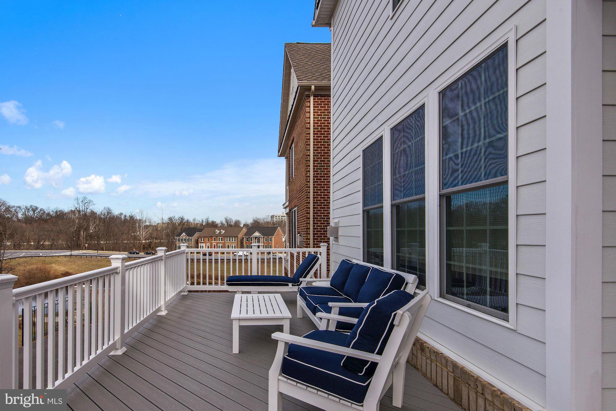 WATKINS MILL TOWN CENTER - Residential