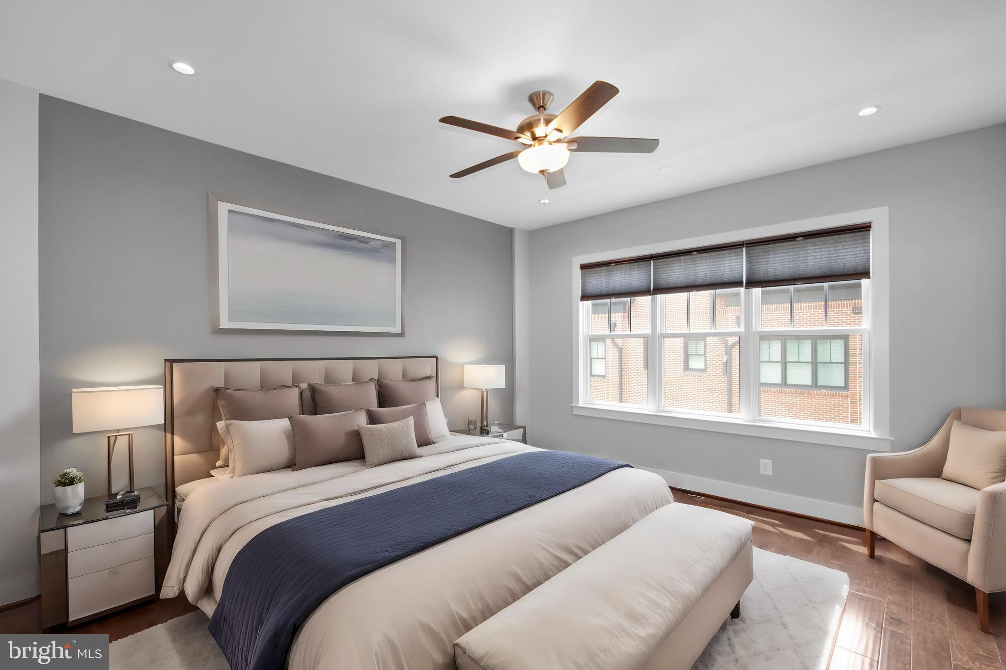 OLD TOWN ALEXANDRIA - Residential