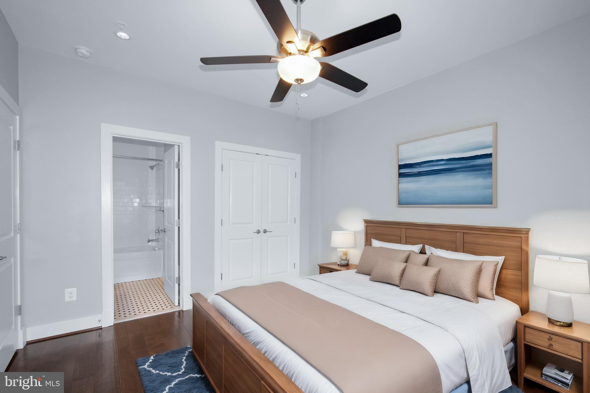 OLD TOWN ALEXANDRIA - Residential