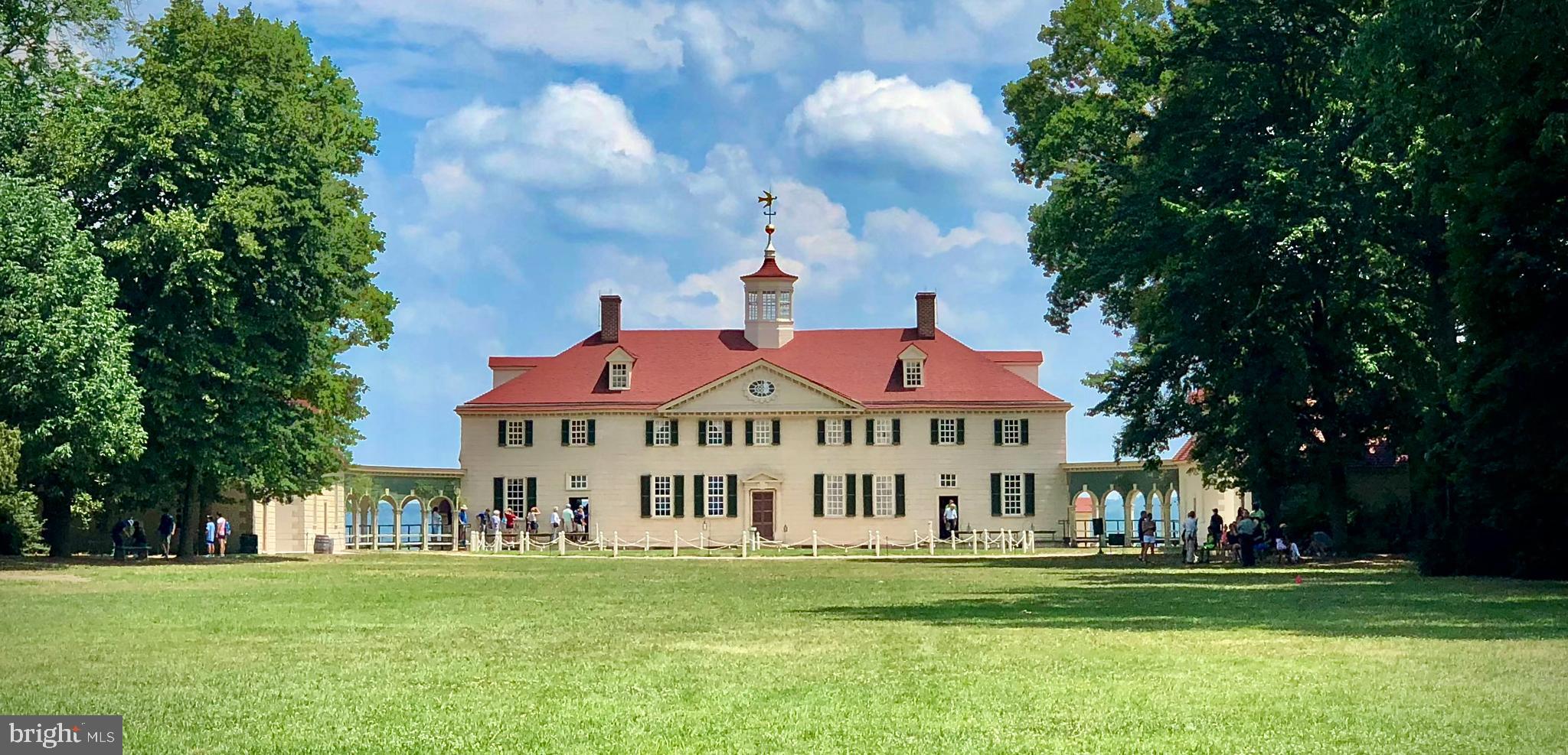 OLD TOWN ALEXANDRIA - Residential