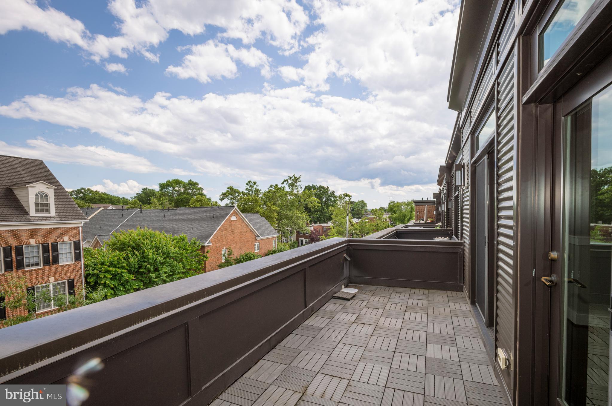 OLD TOWN ALEXANDRIA - Residential