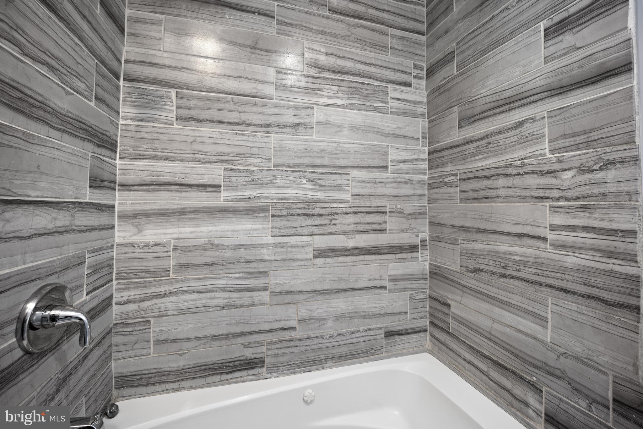 COBBS CREEK - Residential