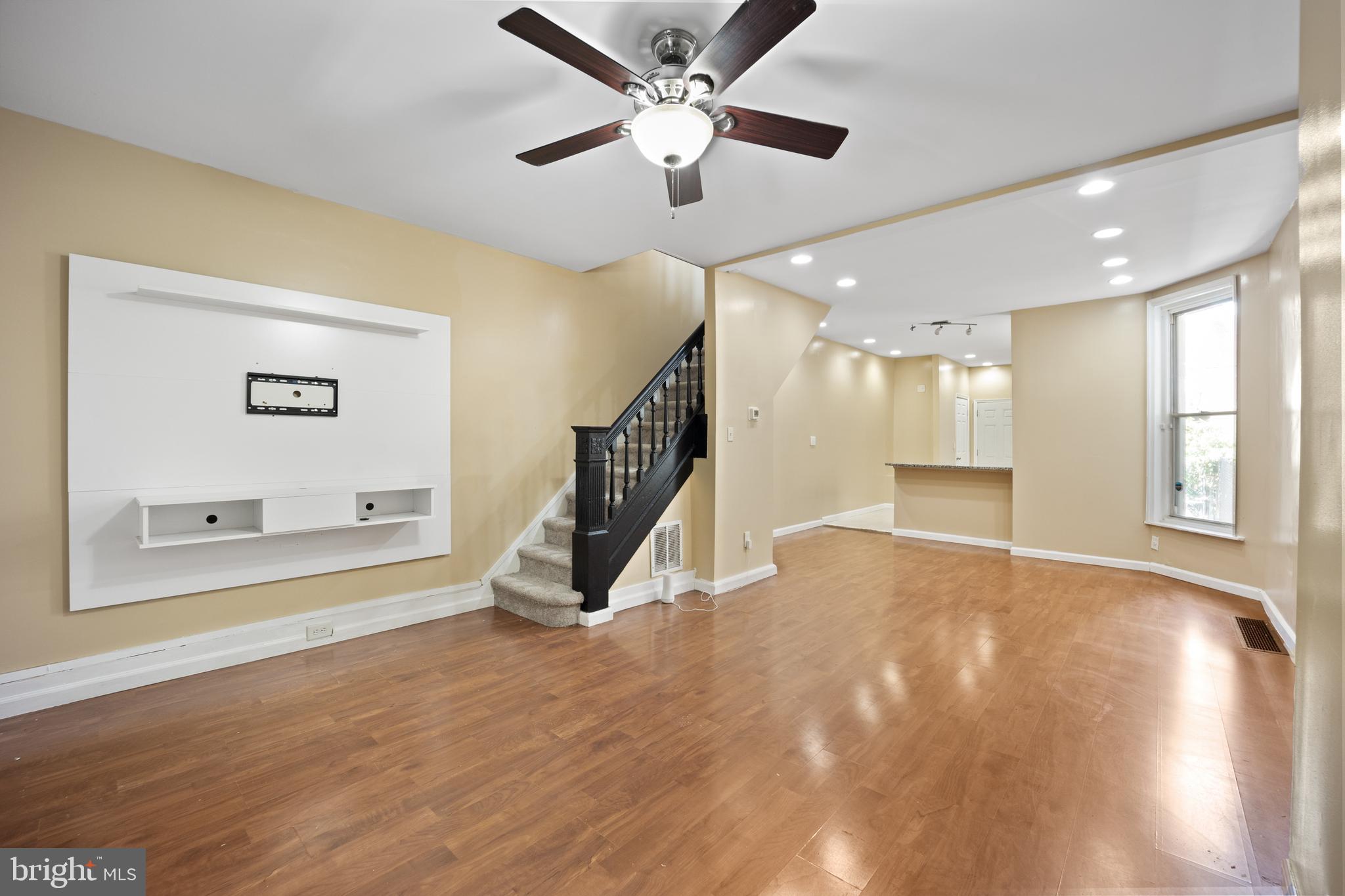 COBBS CREEK - Residential