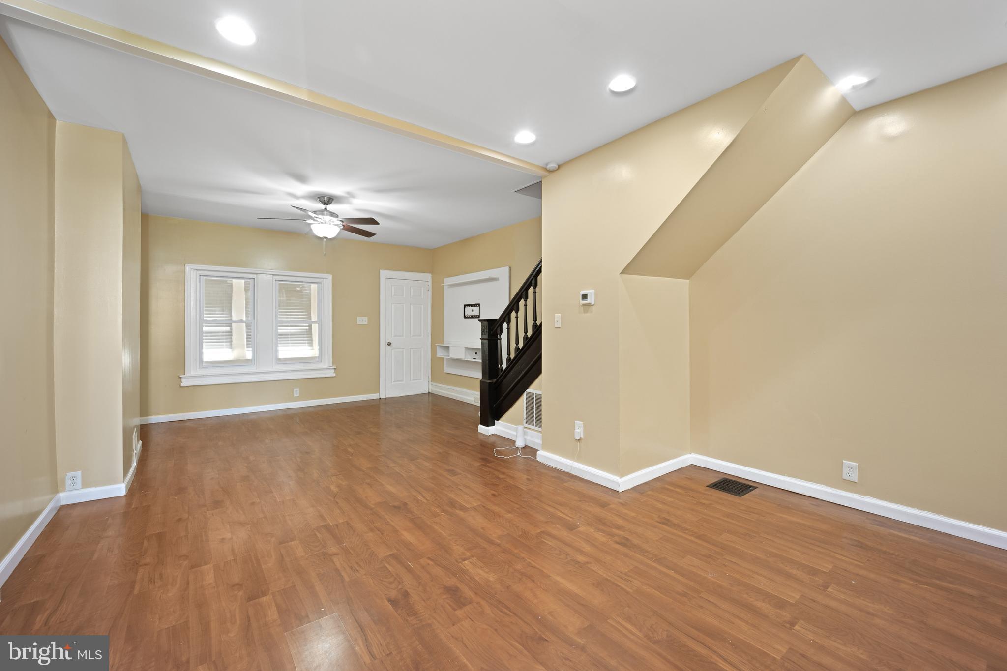 COBBS CREEK - Residential