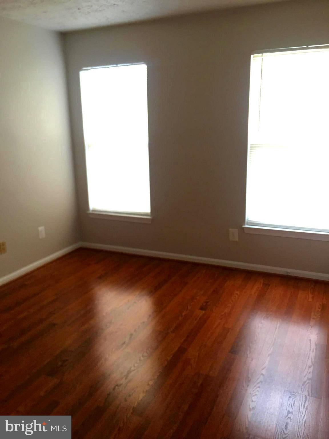 SHERBROOKE CONDO - Residential Lease