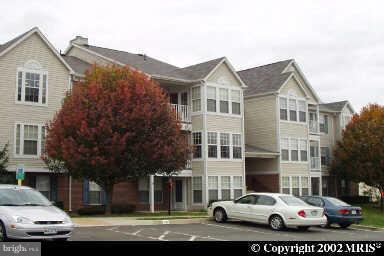 SHERBROOKE CONDO - Residential Lease