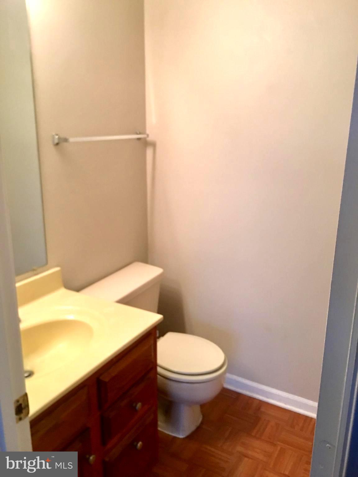 SHERBROOKE CONDO - Residential Lease