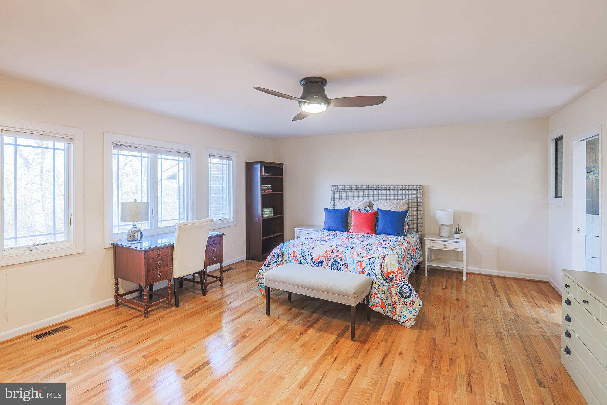 BUCKINGHAM MANOR - Residential