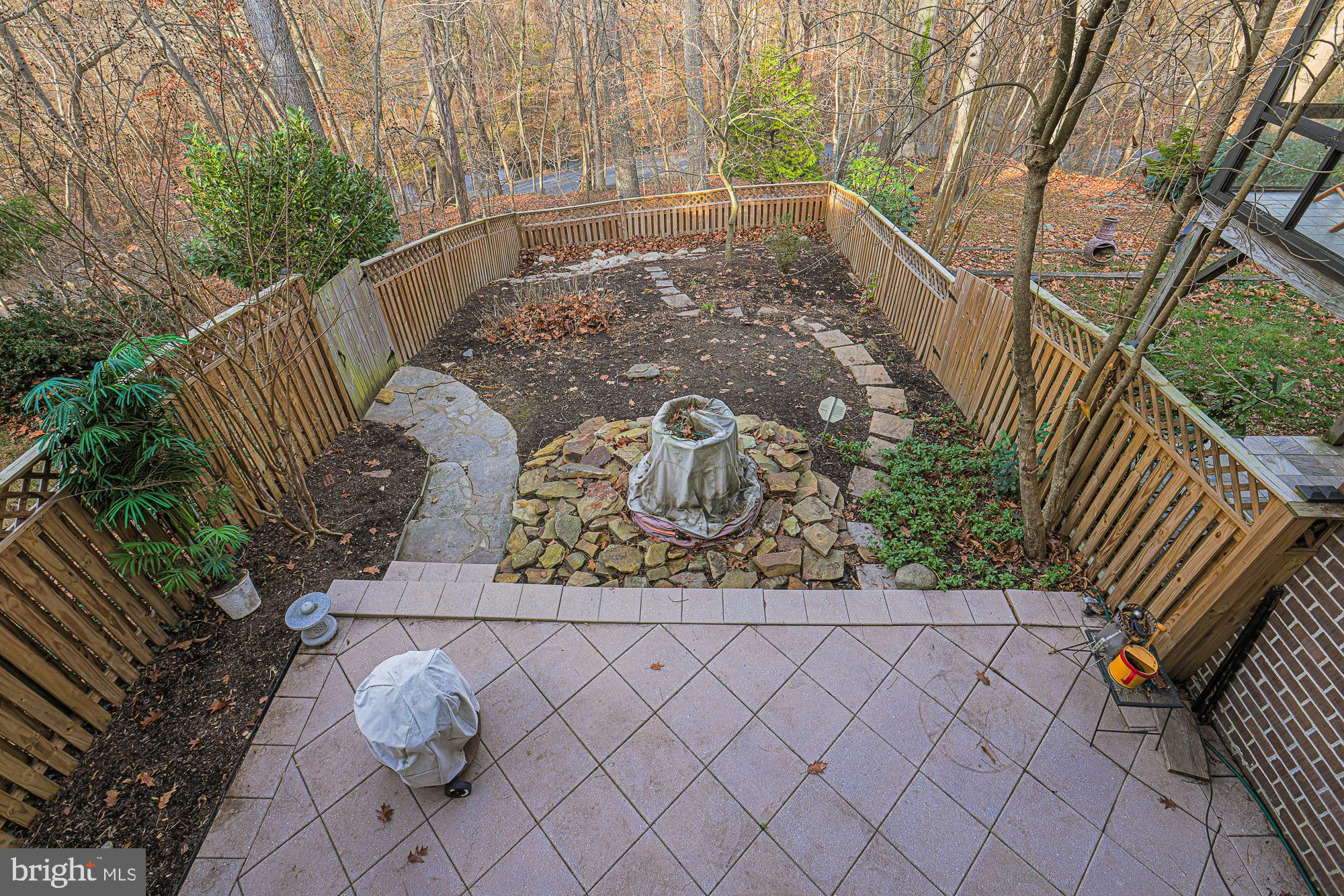 BUCKINGHAM MANOR - Residential