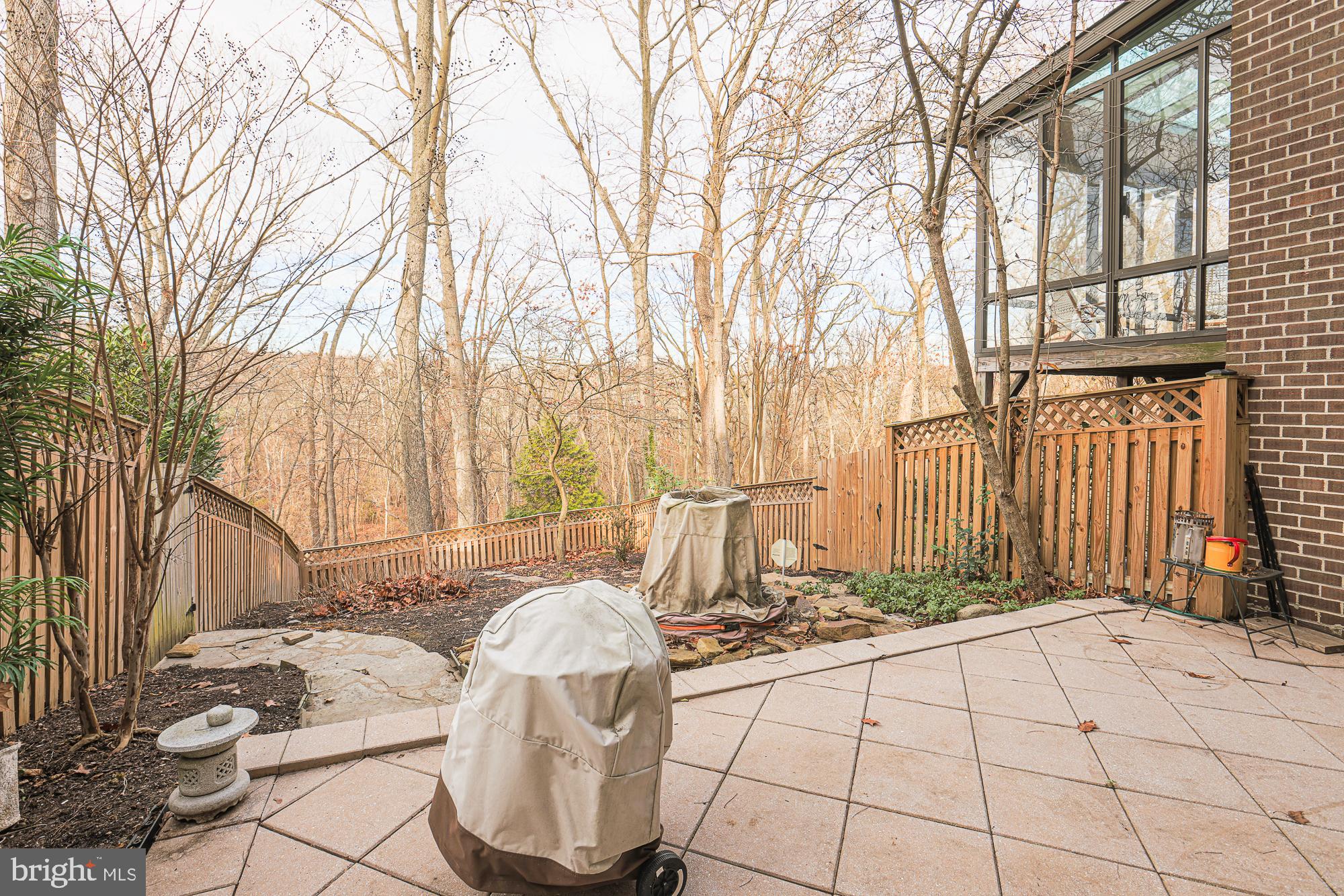 BUCKINGHAM MANOR - Residential