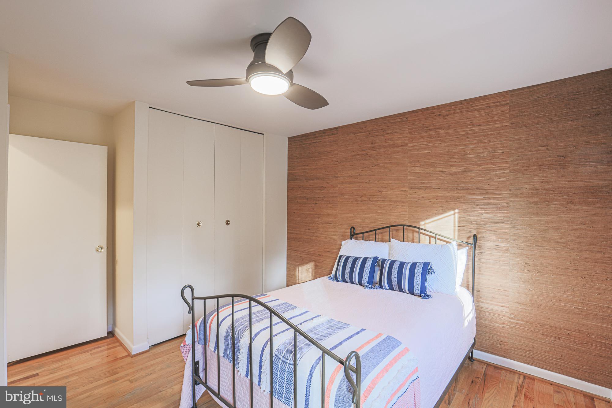 BUCKINGHAM MANOR - Residential