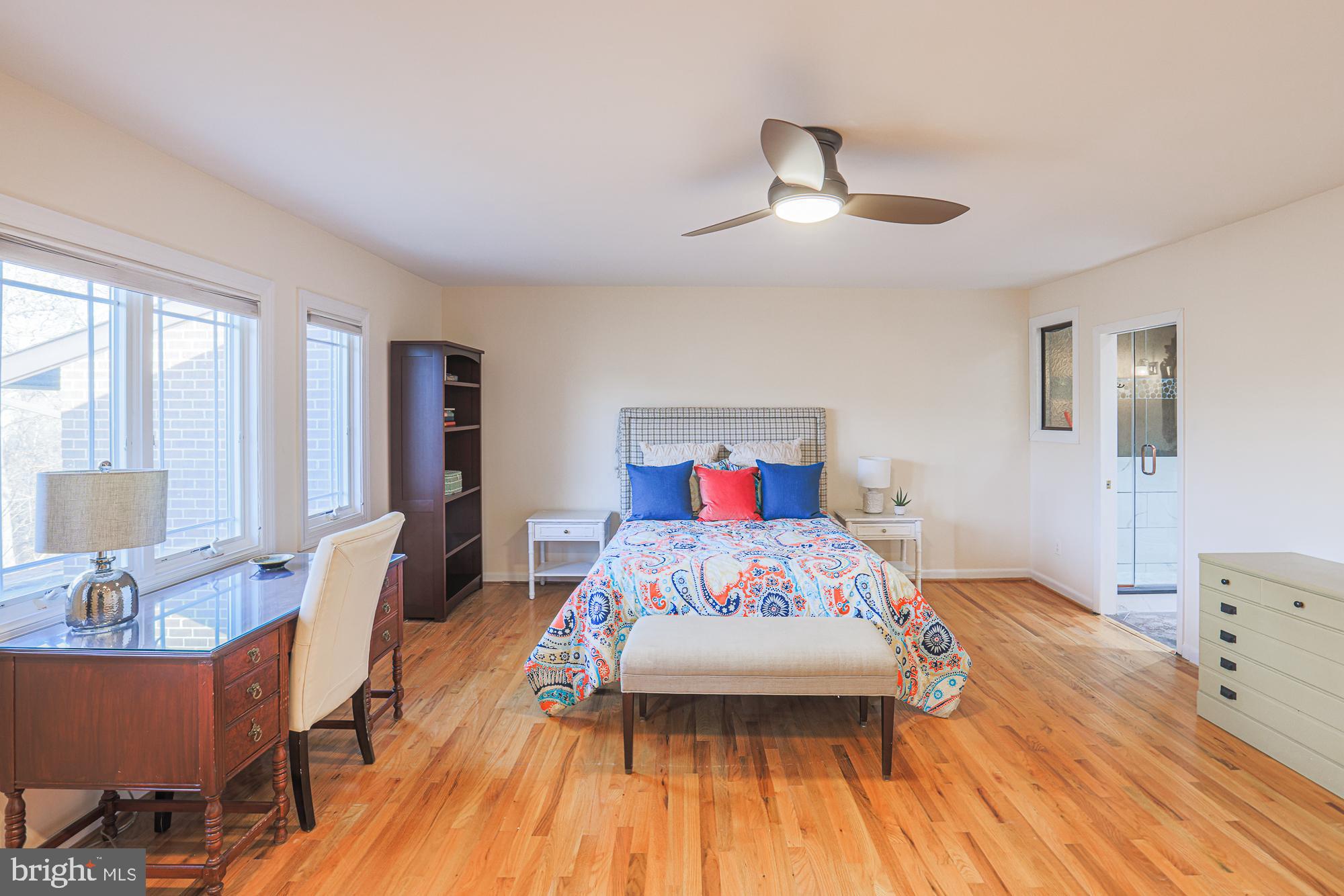 BUCKINGHAM MANOR - Residential