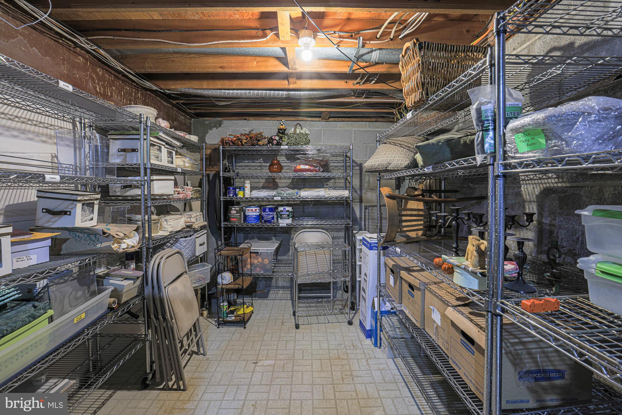 BUCKINGHAM MANOR - Residential