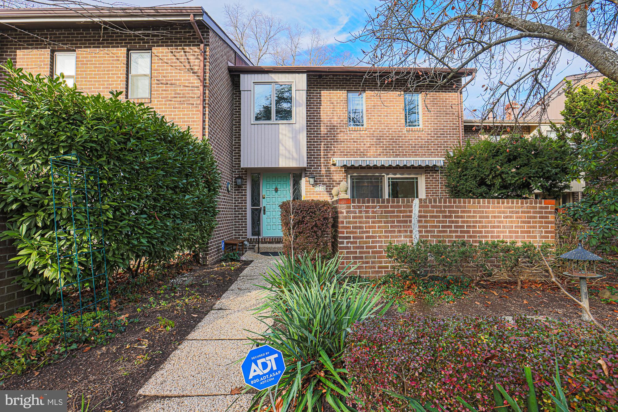 BUCKINGHAM MANOR - Residential