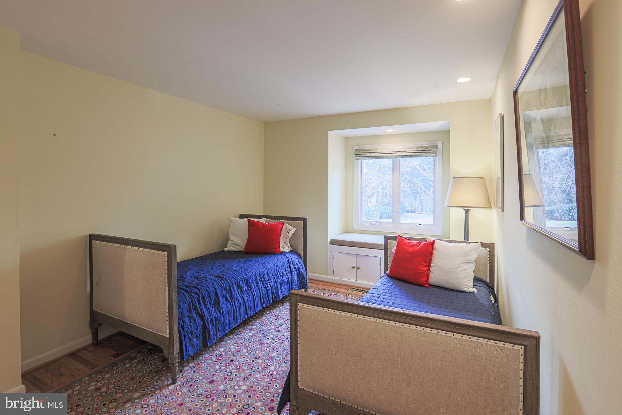 BUCKINGHAM MANOR - Residential