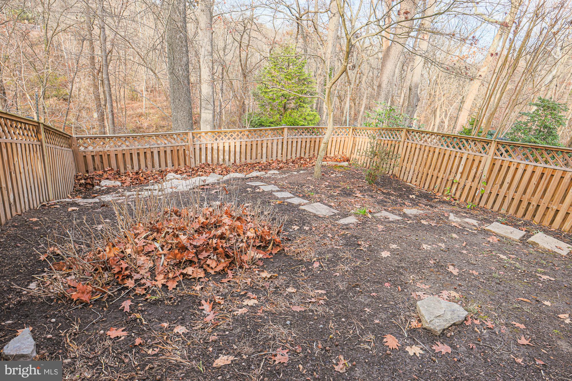 BUCKINGHAM MANOR - Residential