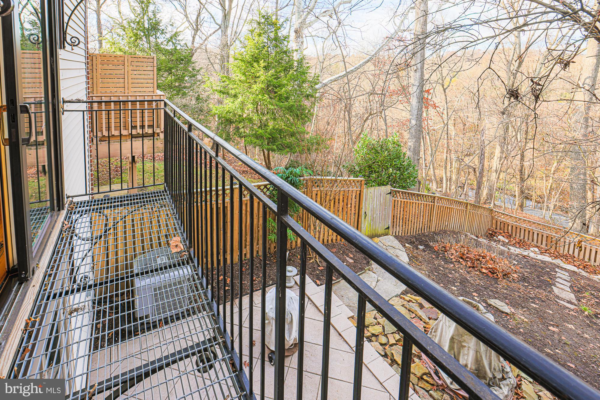 BUCKINGHAM MANOR - Residential