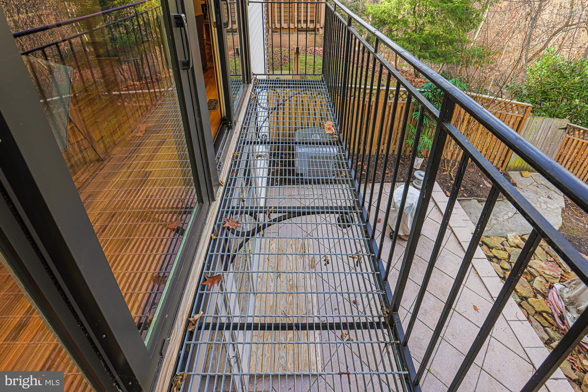 BUCKINGHAM MANOR - Residential