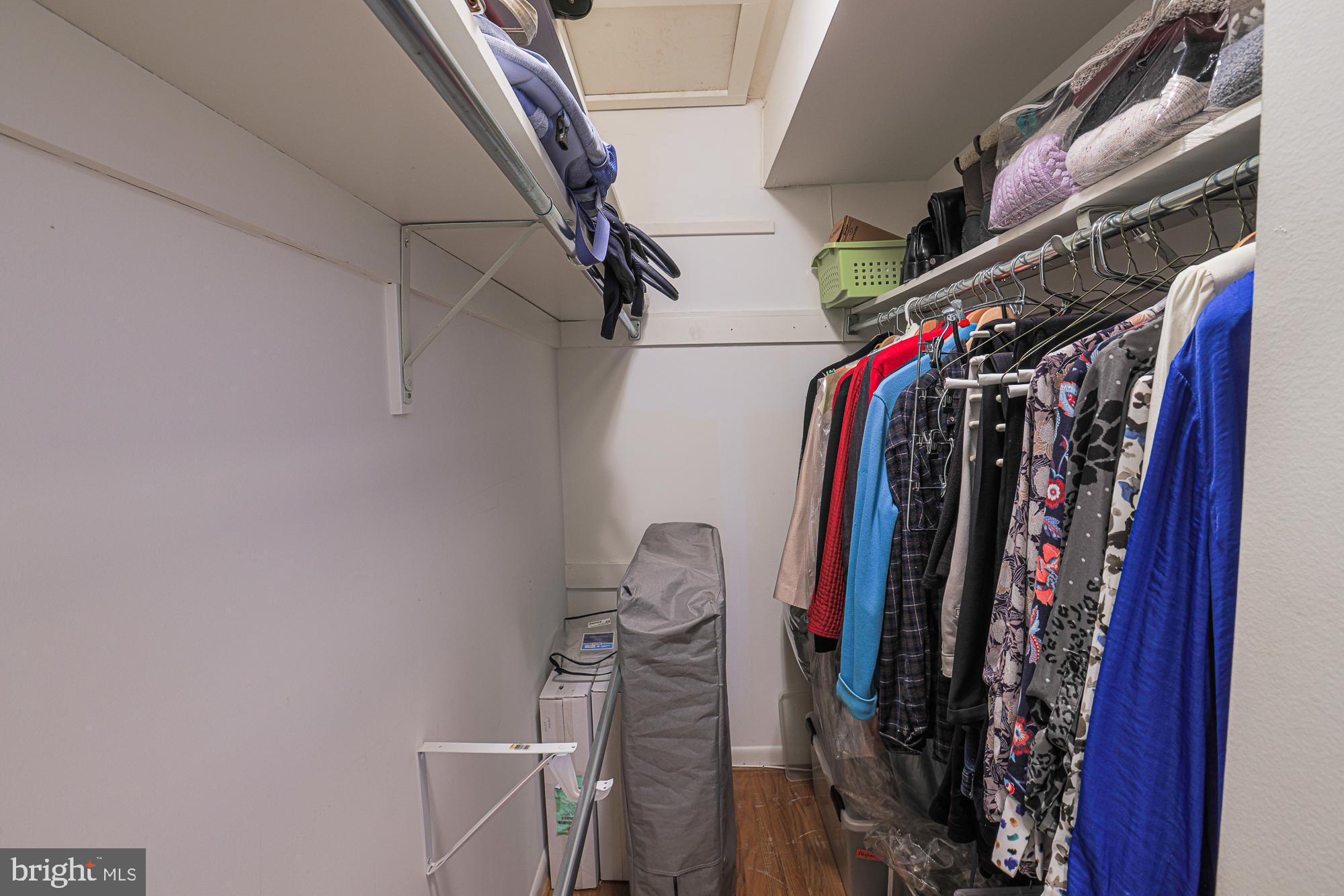 BUCKINGHAM MANOR - Residential