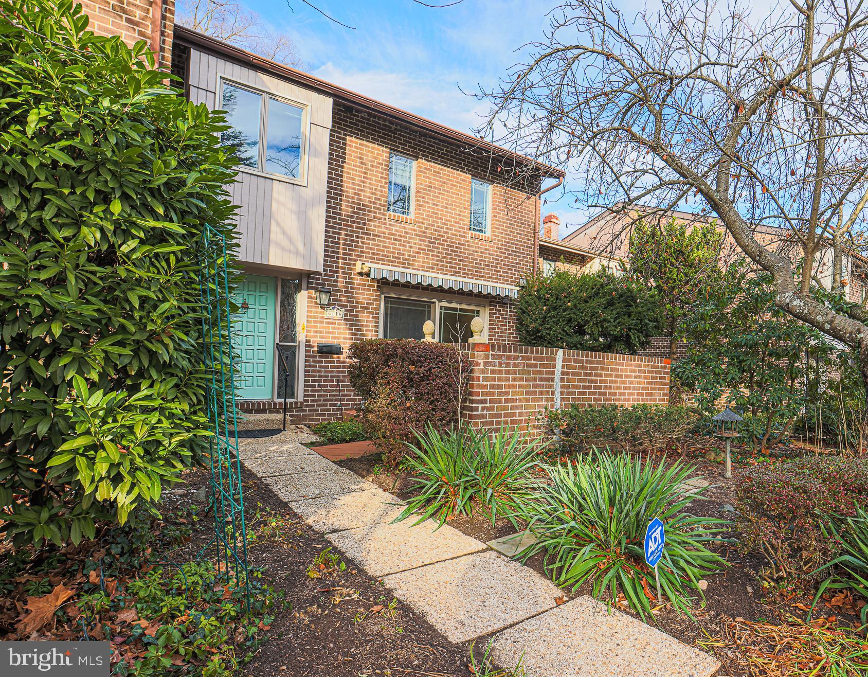 BUCKINGHAM MANOR - Residential