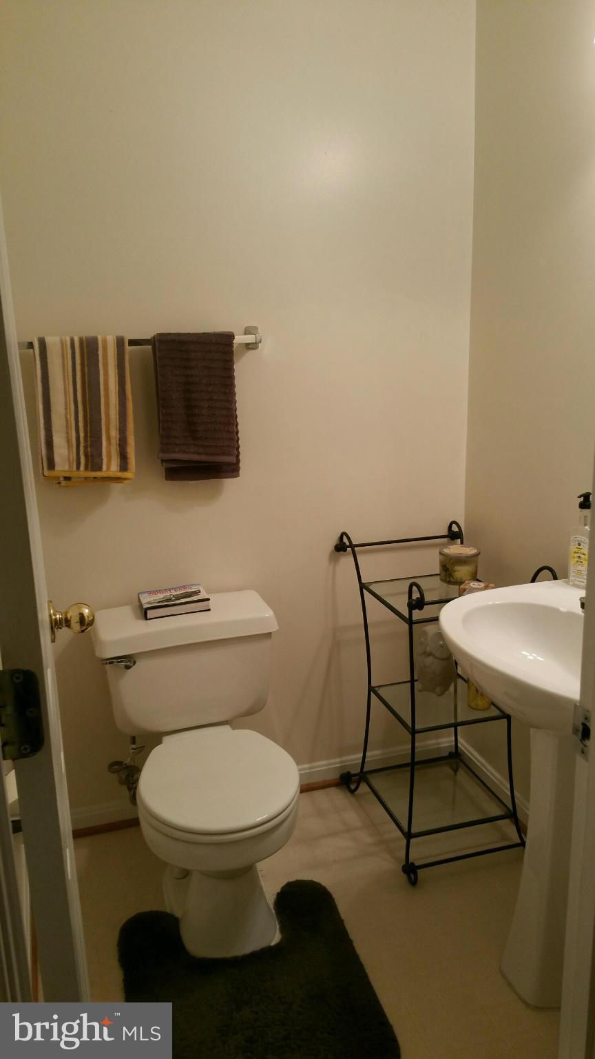 RANDOM HILLS LAND BAY - Residential Lease