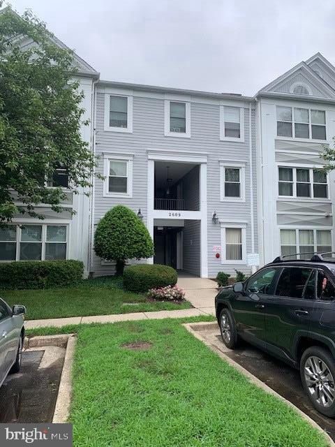 2609 CAMELBACK LANE 3