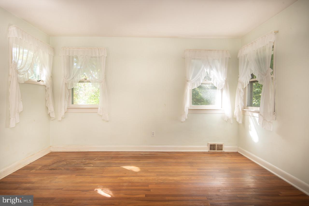 GLEN FARMS - Residential