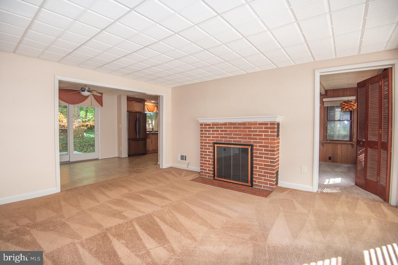 GLEN FARMS - Residential