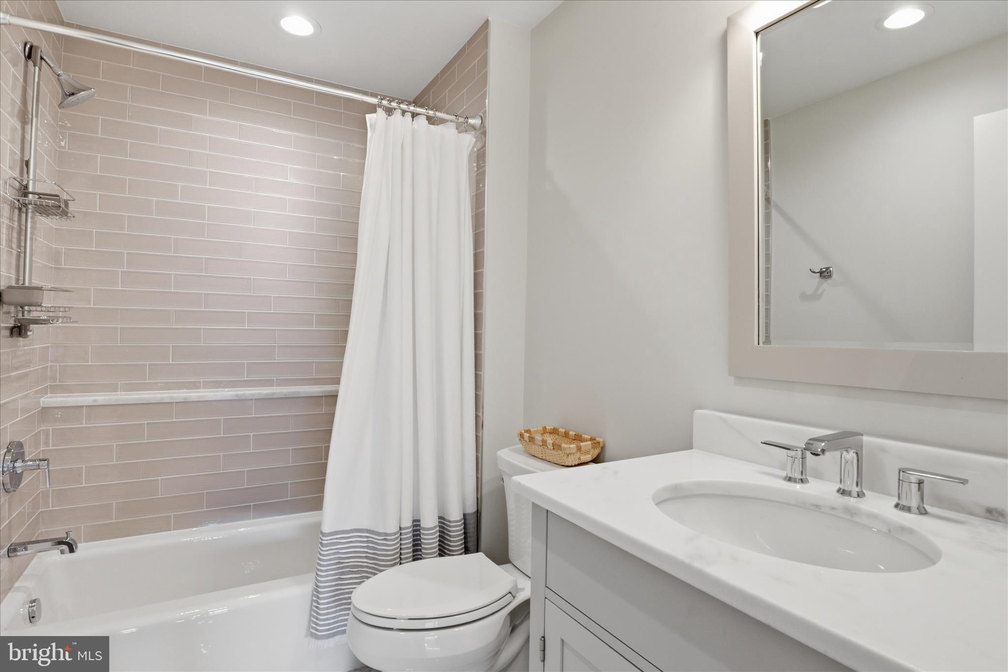 WINDOVER HEIGHTS - Residential