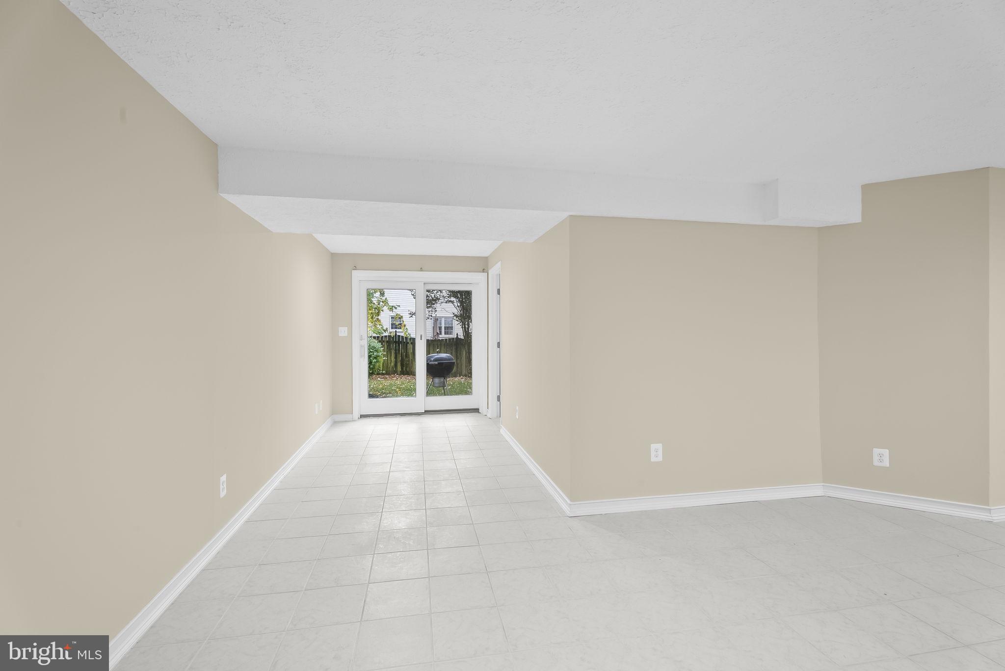 TERRA GRANDE - Residential Lease