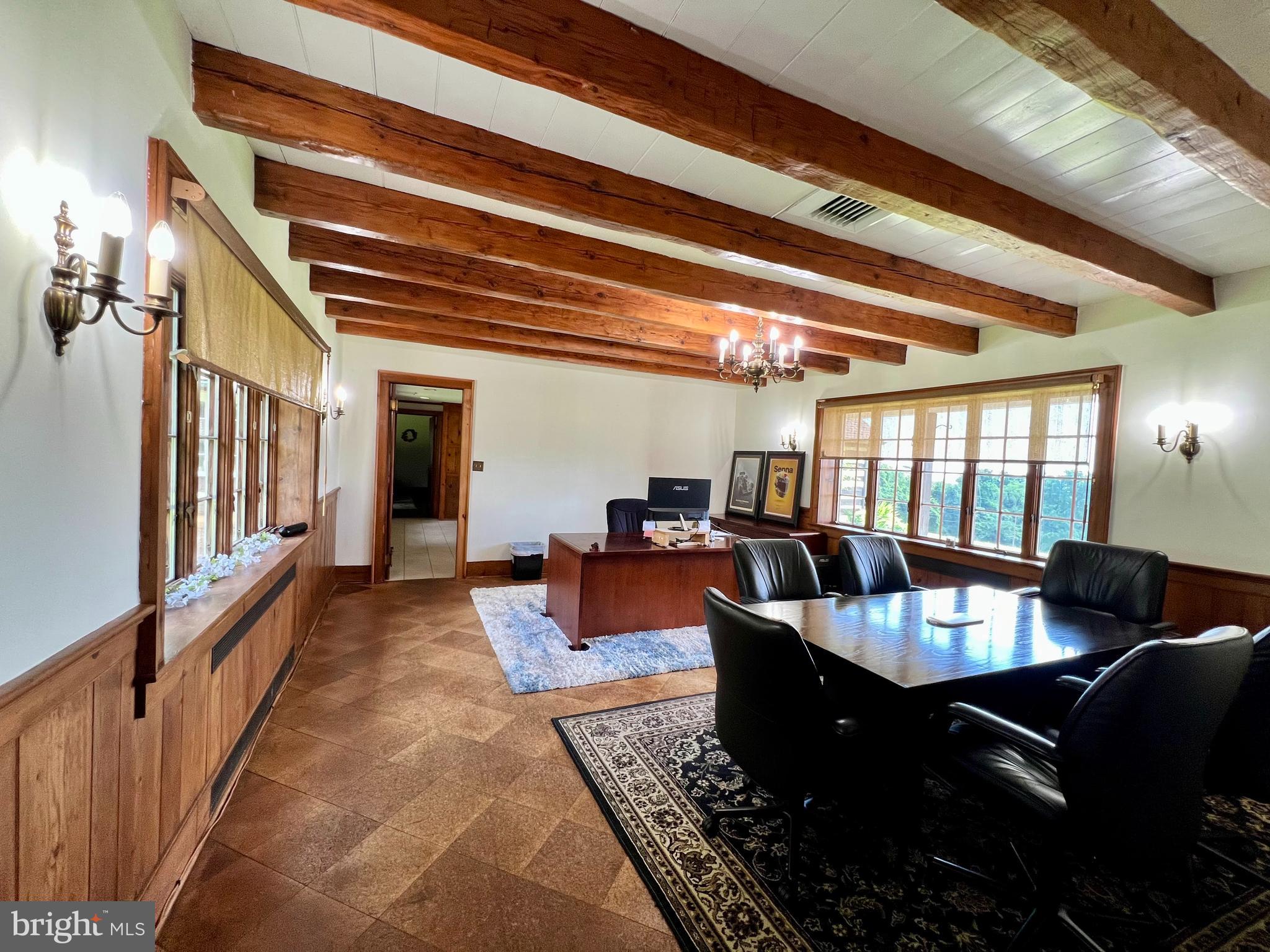 GLEN LEA - Residential