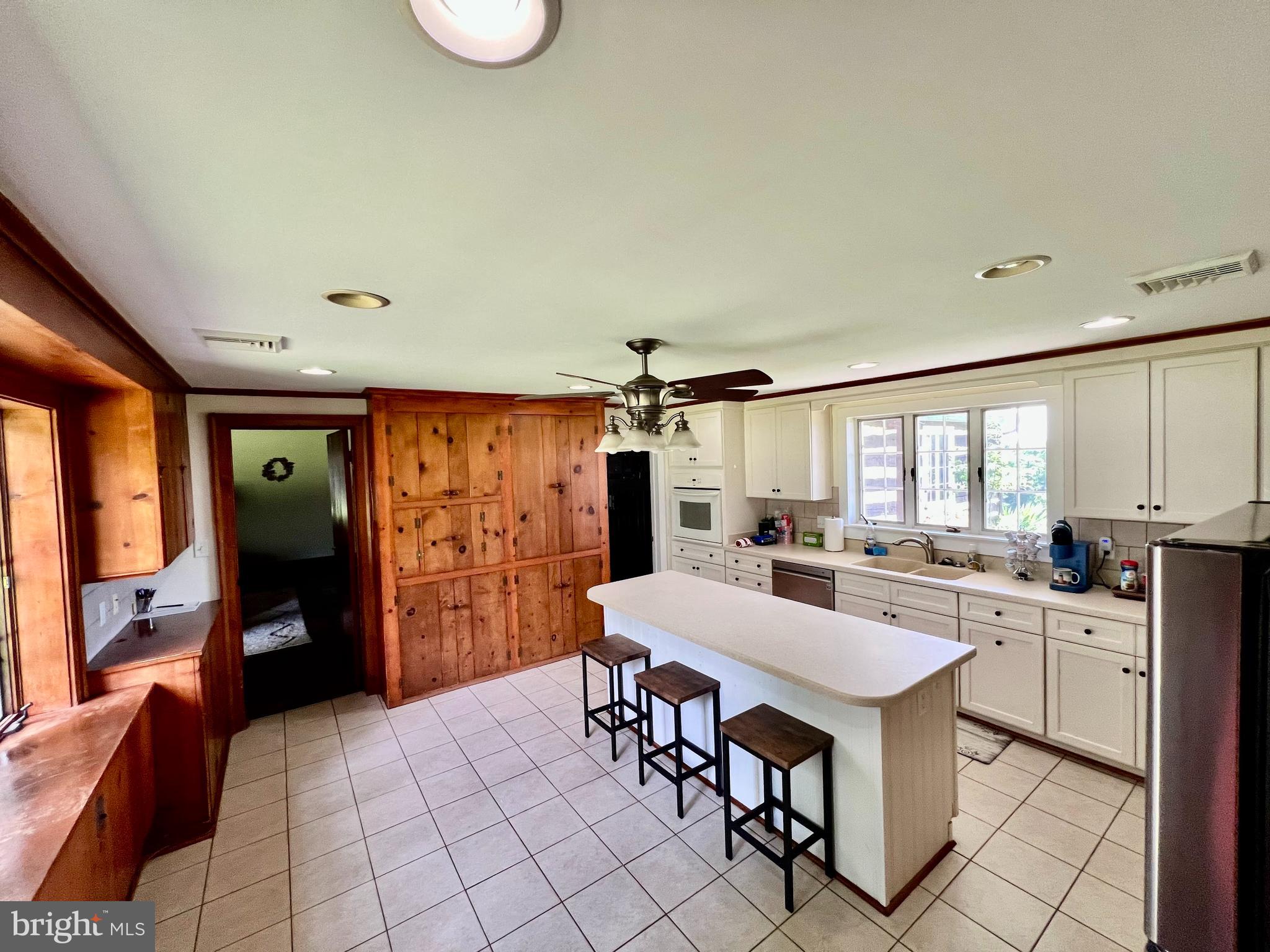 GLEN LEA - Residential