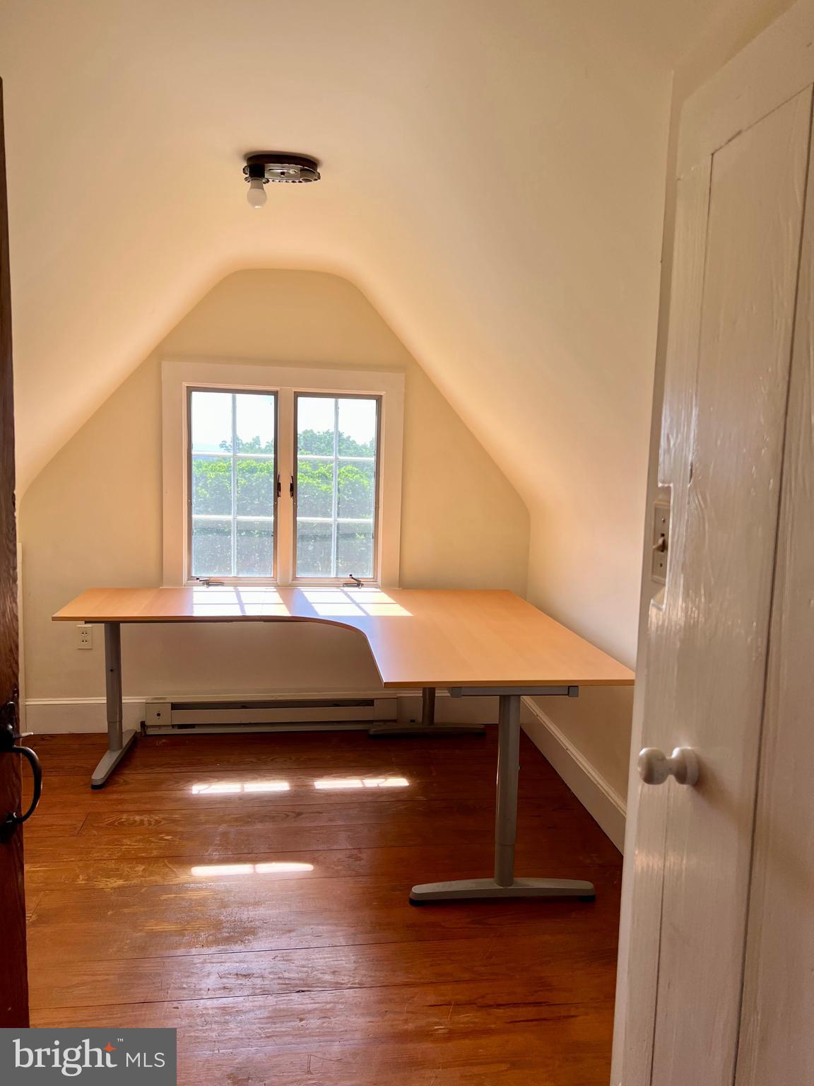 GLEN LEA - Residential