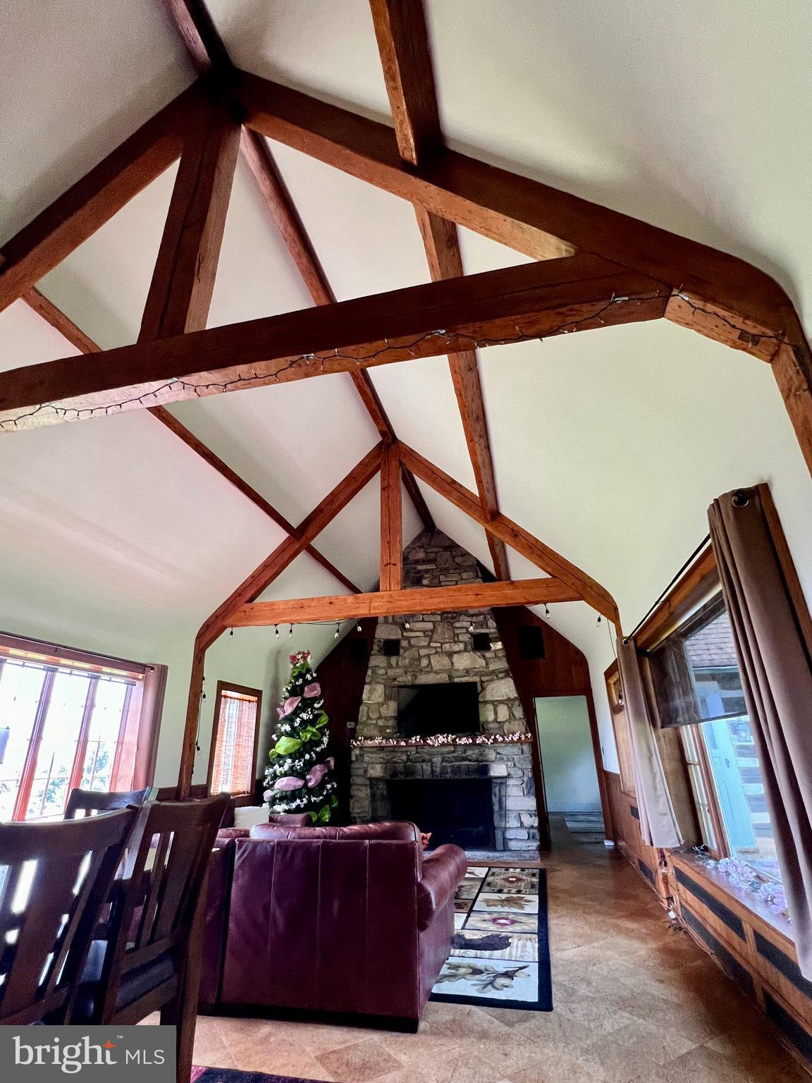 GLEN LEA - Residential