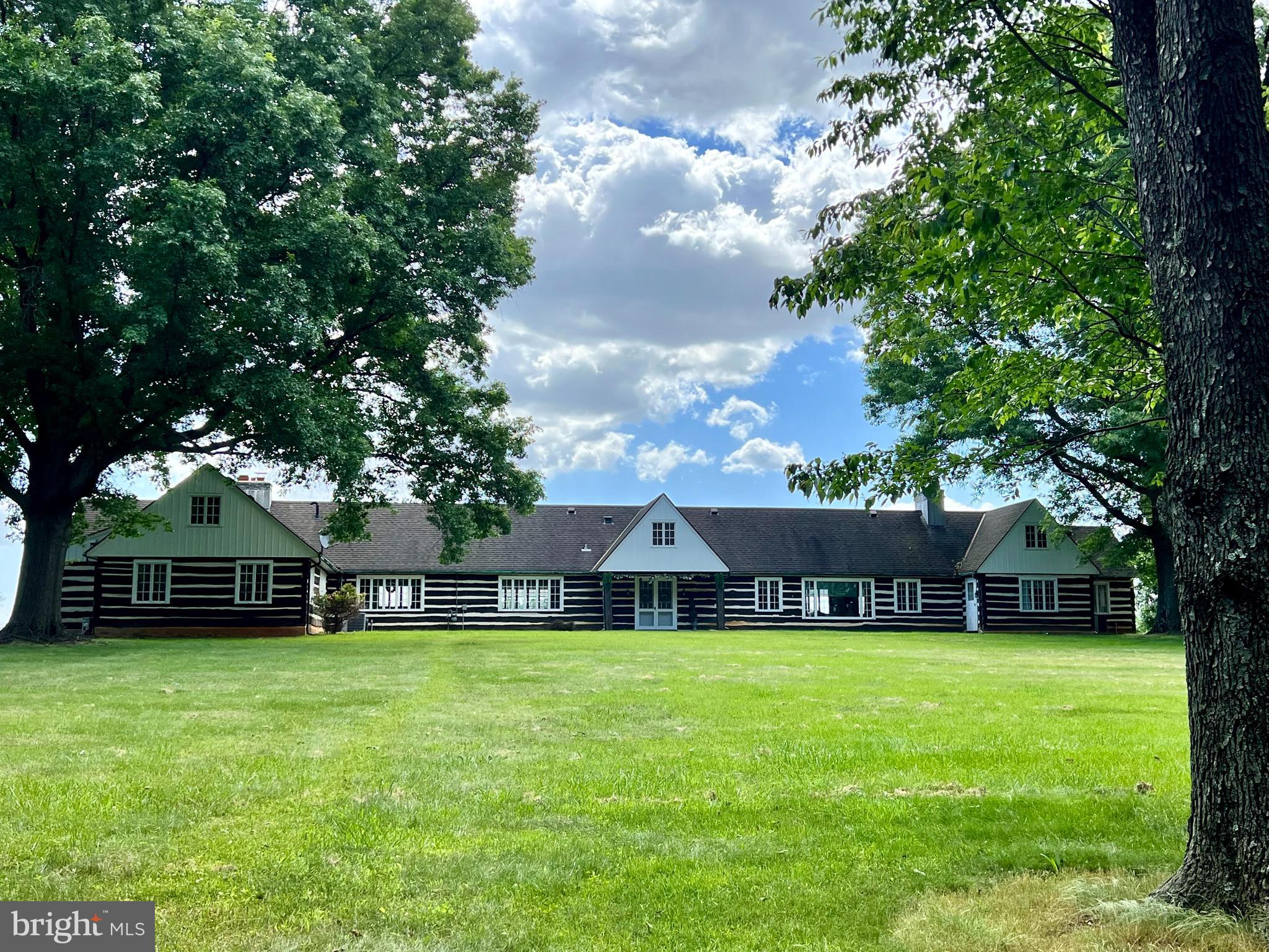 GLEN LEA - Residential