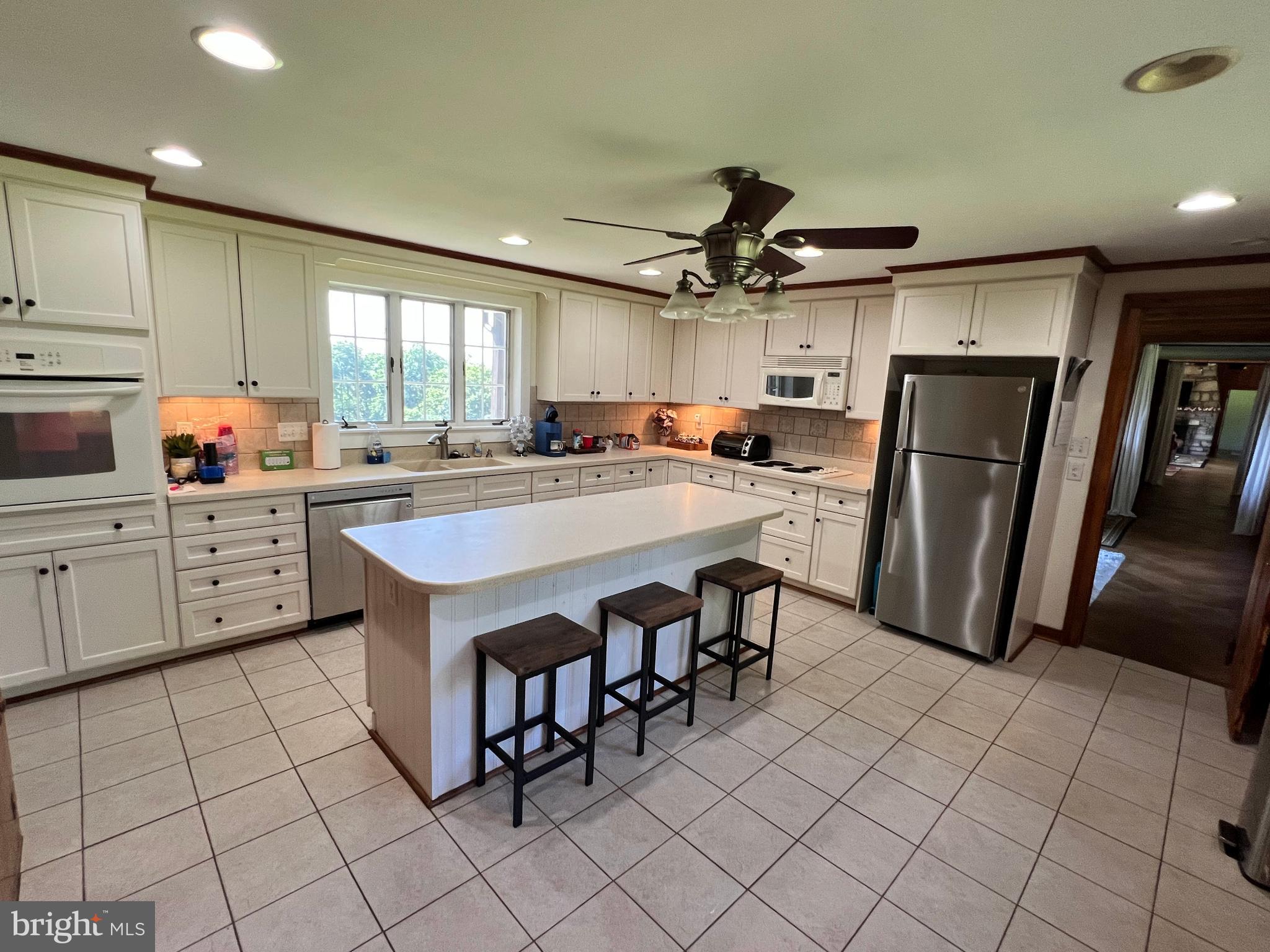 GLEN LEA - Residential