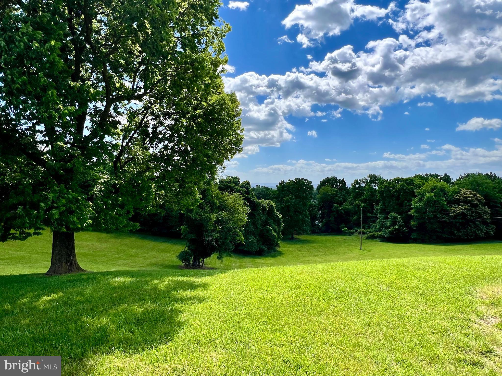 GLEN LEA - Residential