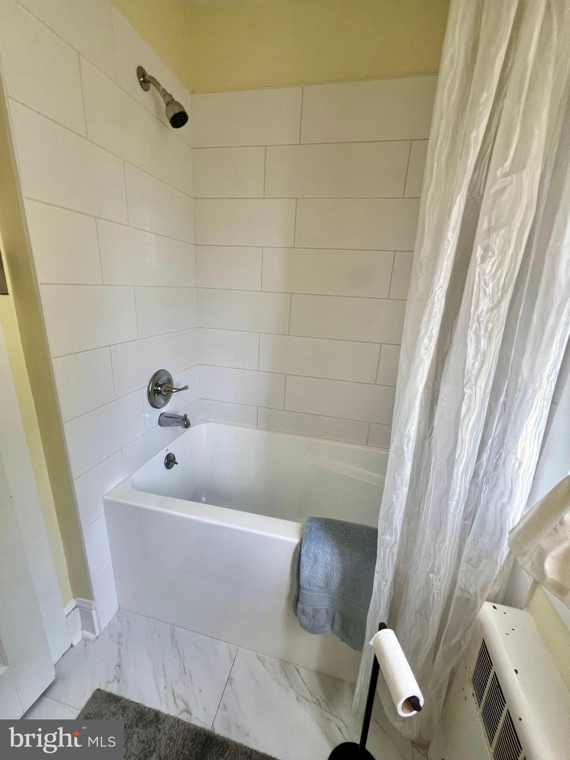 GLEN LEA - Residential