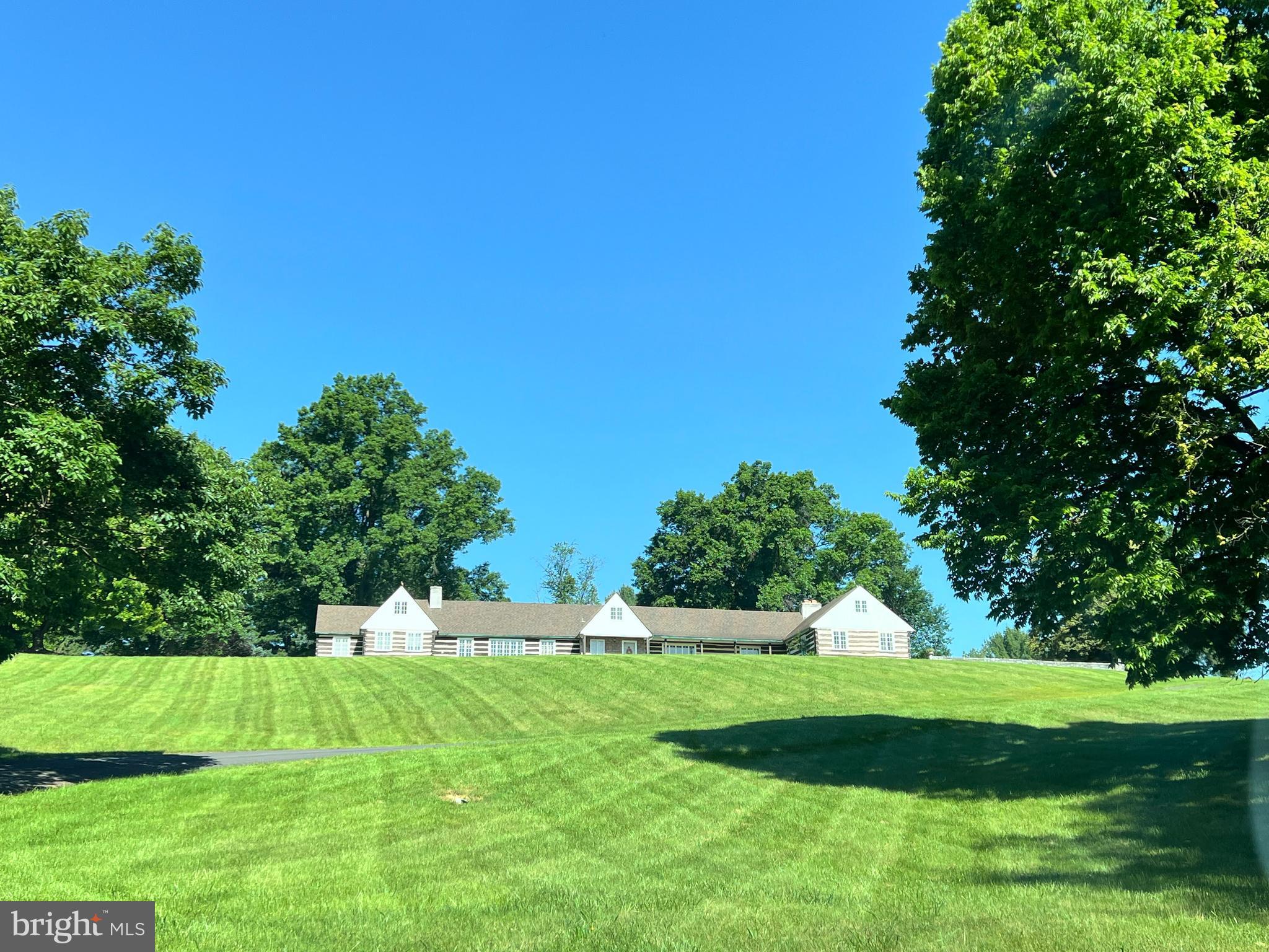 GLEN LEA - Residential